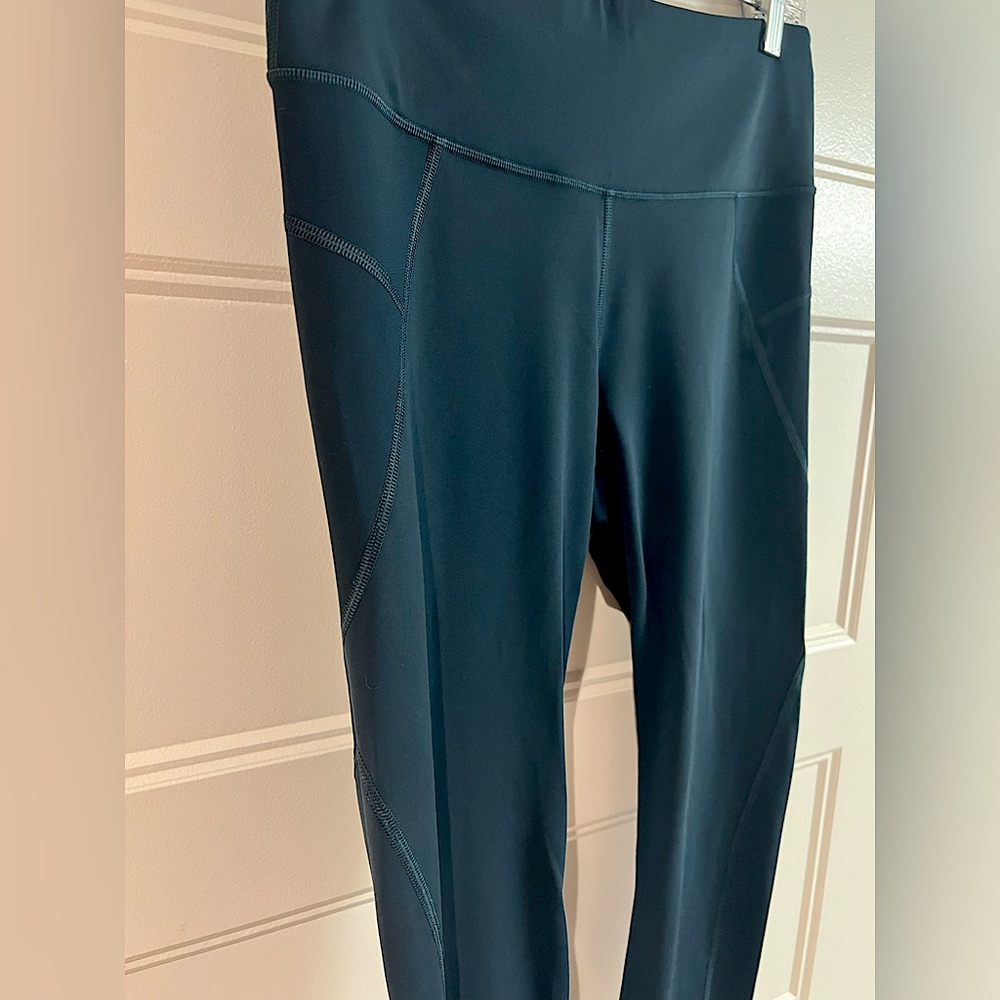 Athleta High-Waisted Crop Soft Charcoal Leggings - size medium